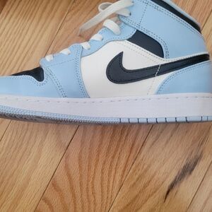 Jordan Kids Sky Blue and White Sneakers